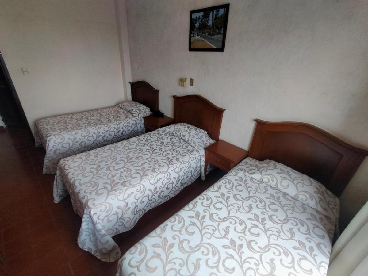 Hotel Posada Dona Lala Тлакотальпан Экстерьер фото