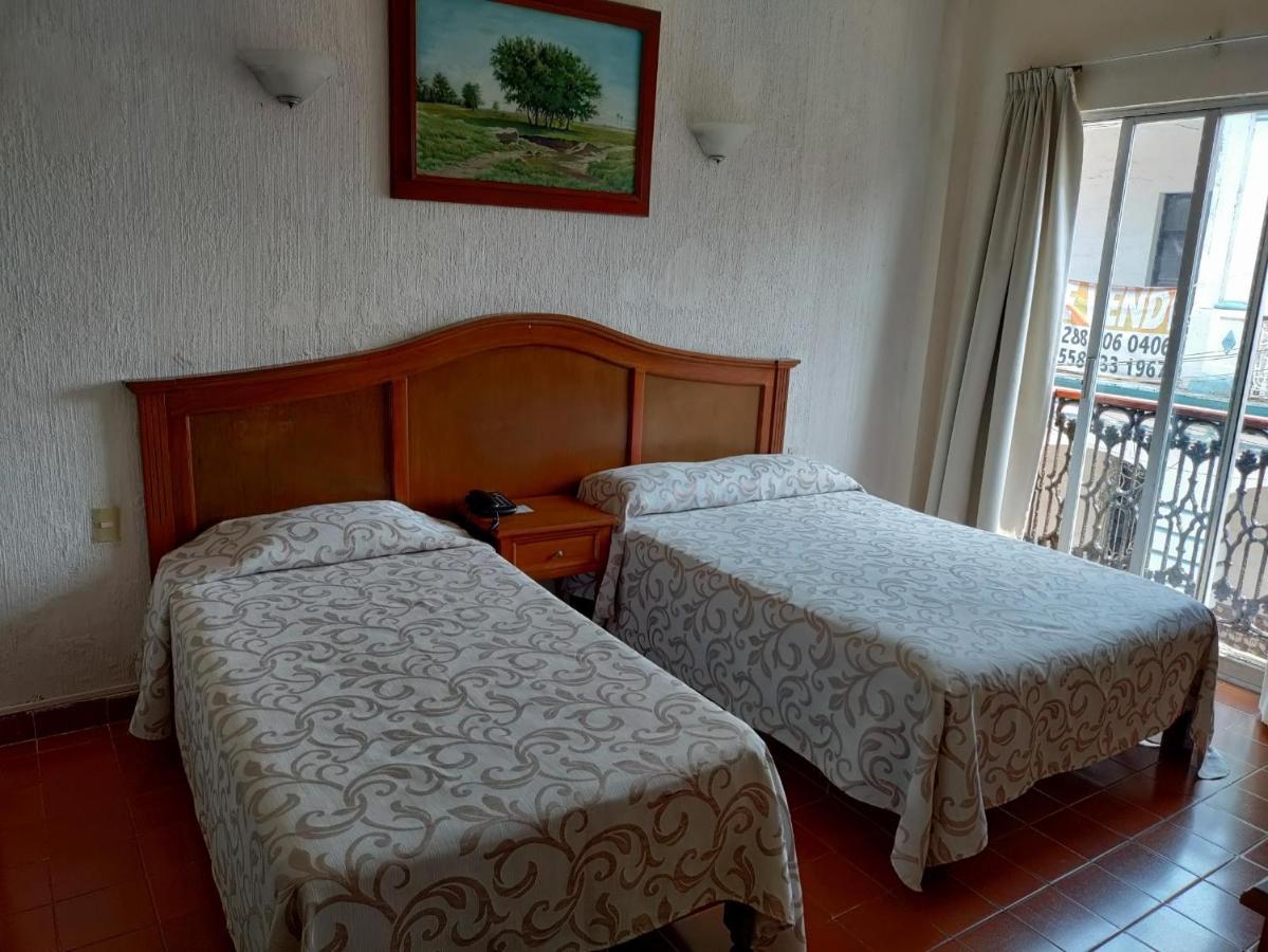 Hotel Posada Dona Lala Тлакотальпан Экстерьер фото