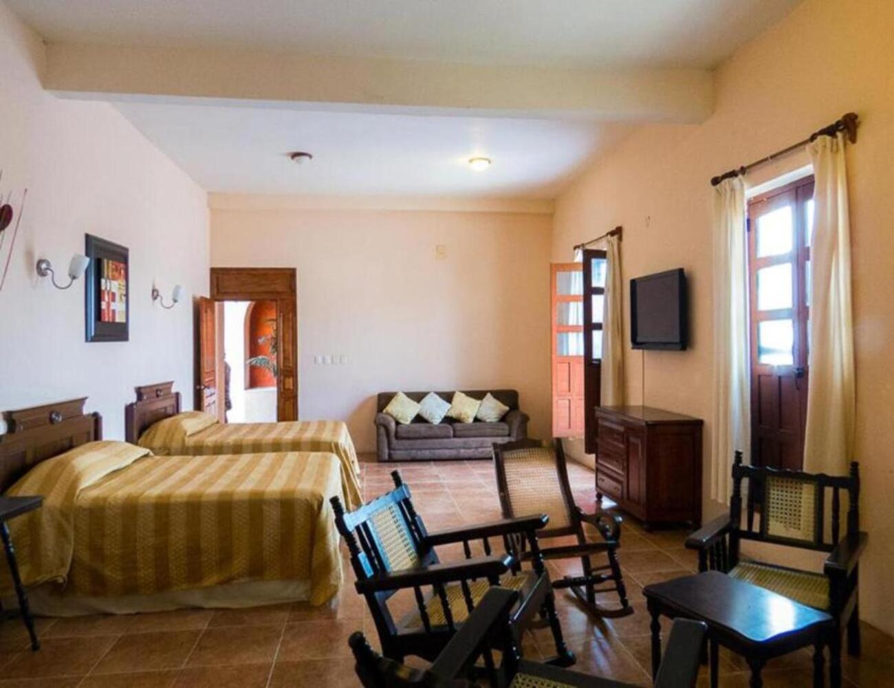 Hotel Posada Dona Lala Тлакотальпан Экстерьер фото