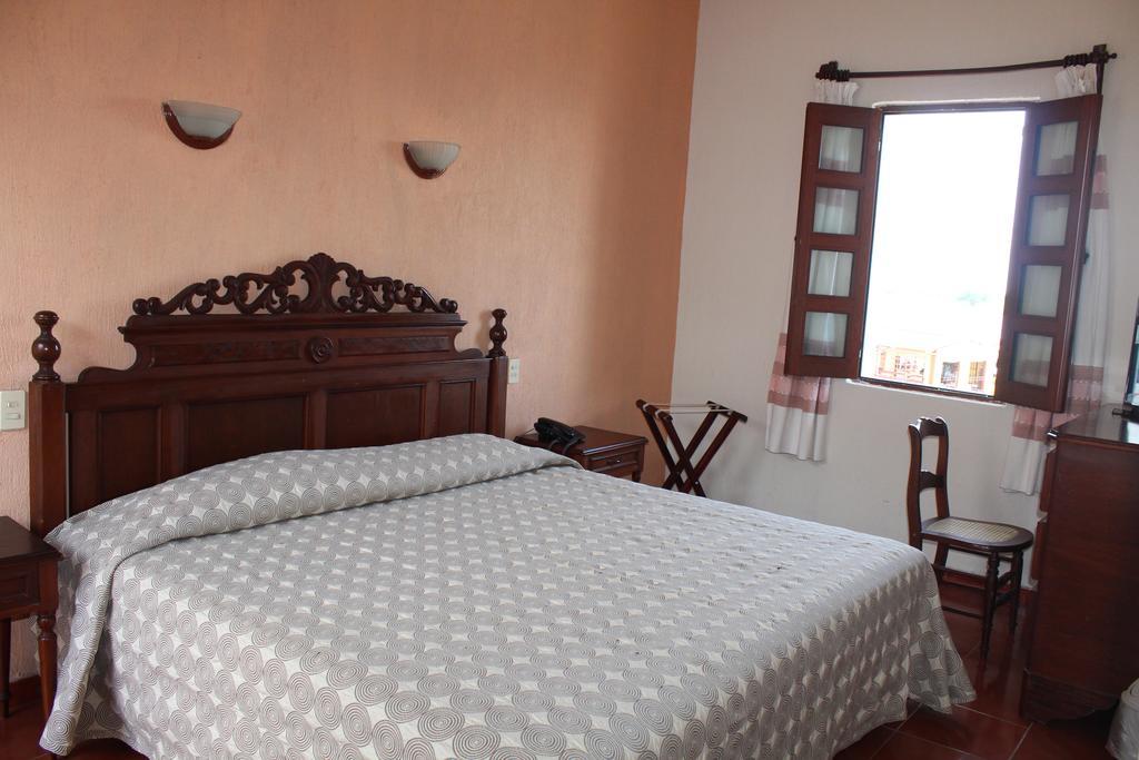 Hotel Posada Dona Lala Тлакотальпан Экстерьер фото